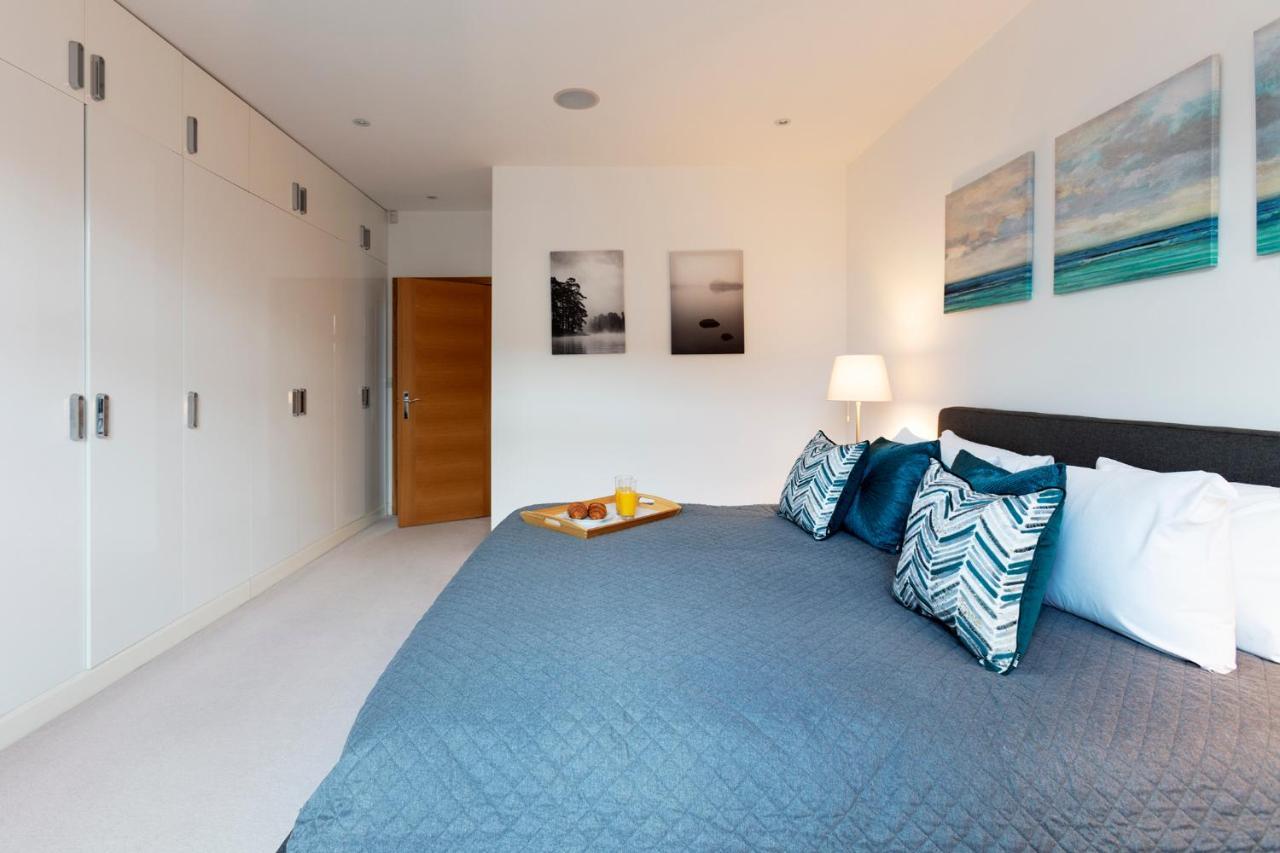 Hampden Apartments - The Charles วินด์เซอร์ ภายนอก รูปภาพ